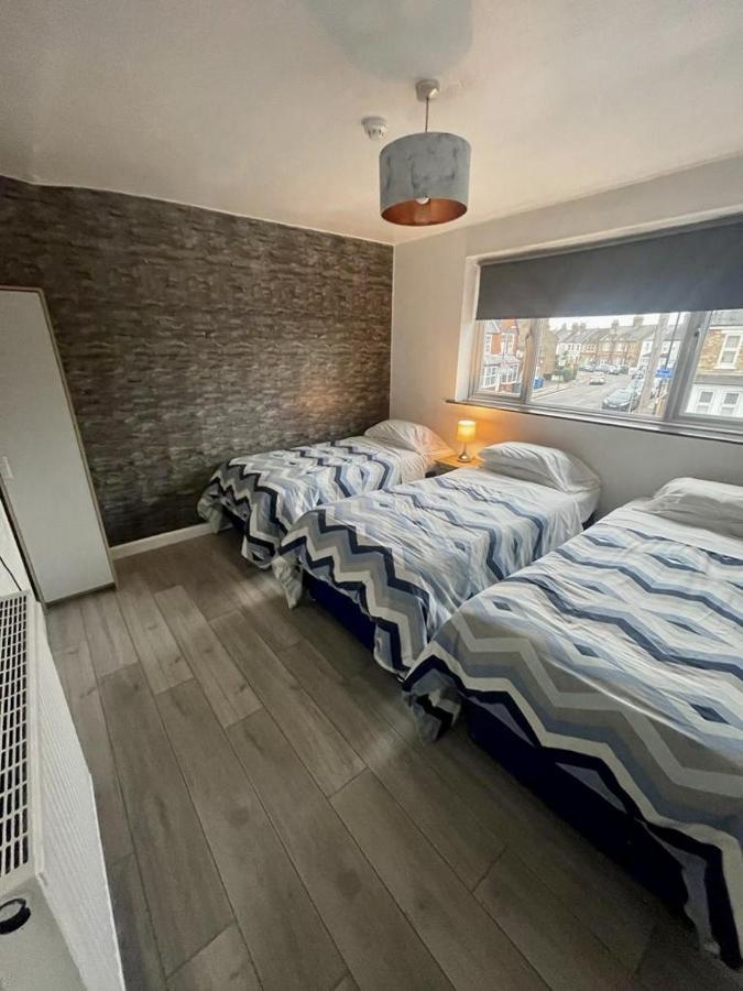 ווינדזור Top Twenty Bed And Breakfast מראה חיצוני תמונה
